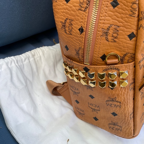 MCM Stark Visetos Backpack - Picture 5 of 8